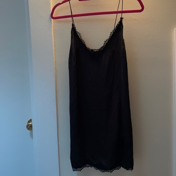Urban outfitters silk - Picture 1 of 4